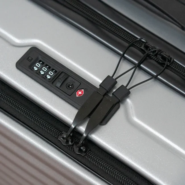 Travelking 627 Plastic Hard Suitcase 11